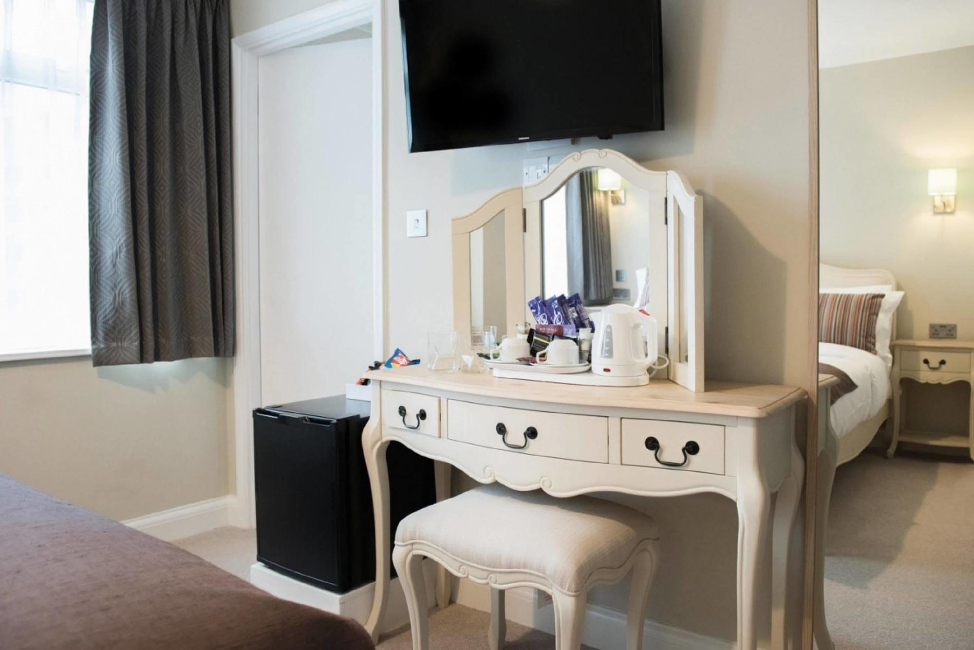 Docklands Lodge Лондон Екстериор снимка