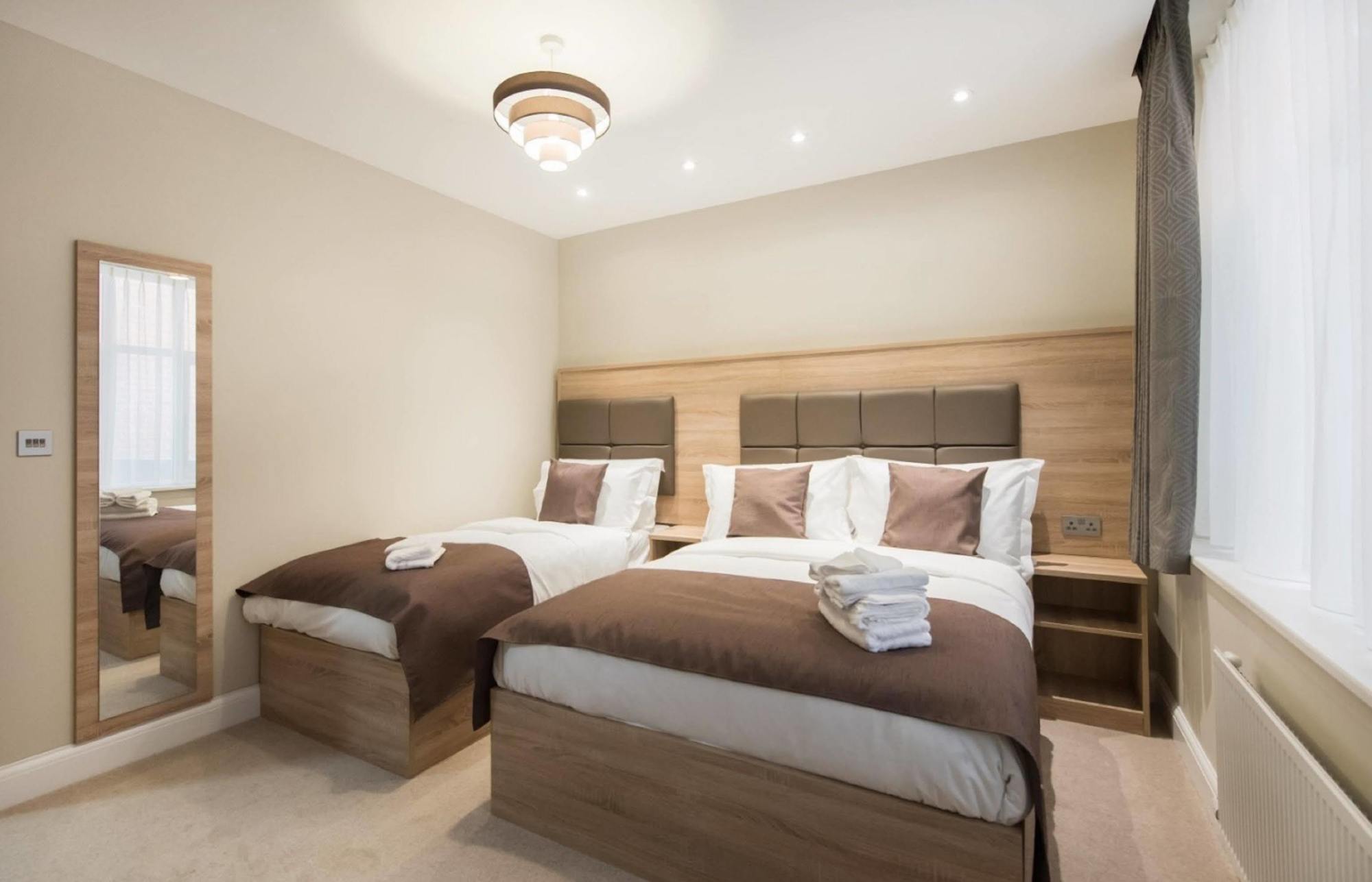 Docklands Lodge Лондон Екстериор снимка