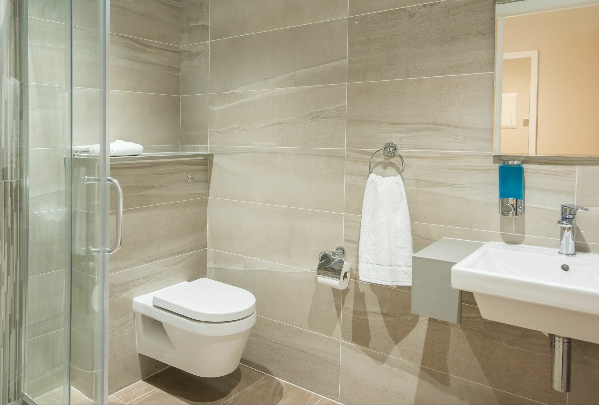 Docklands Lodge Лондон Екстериор снимка
